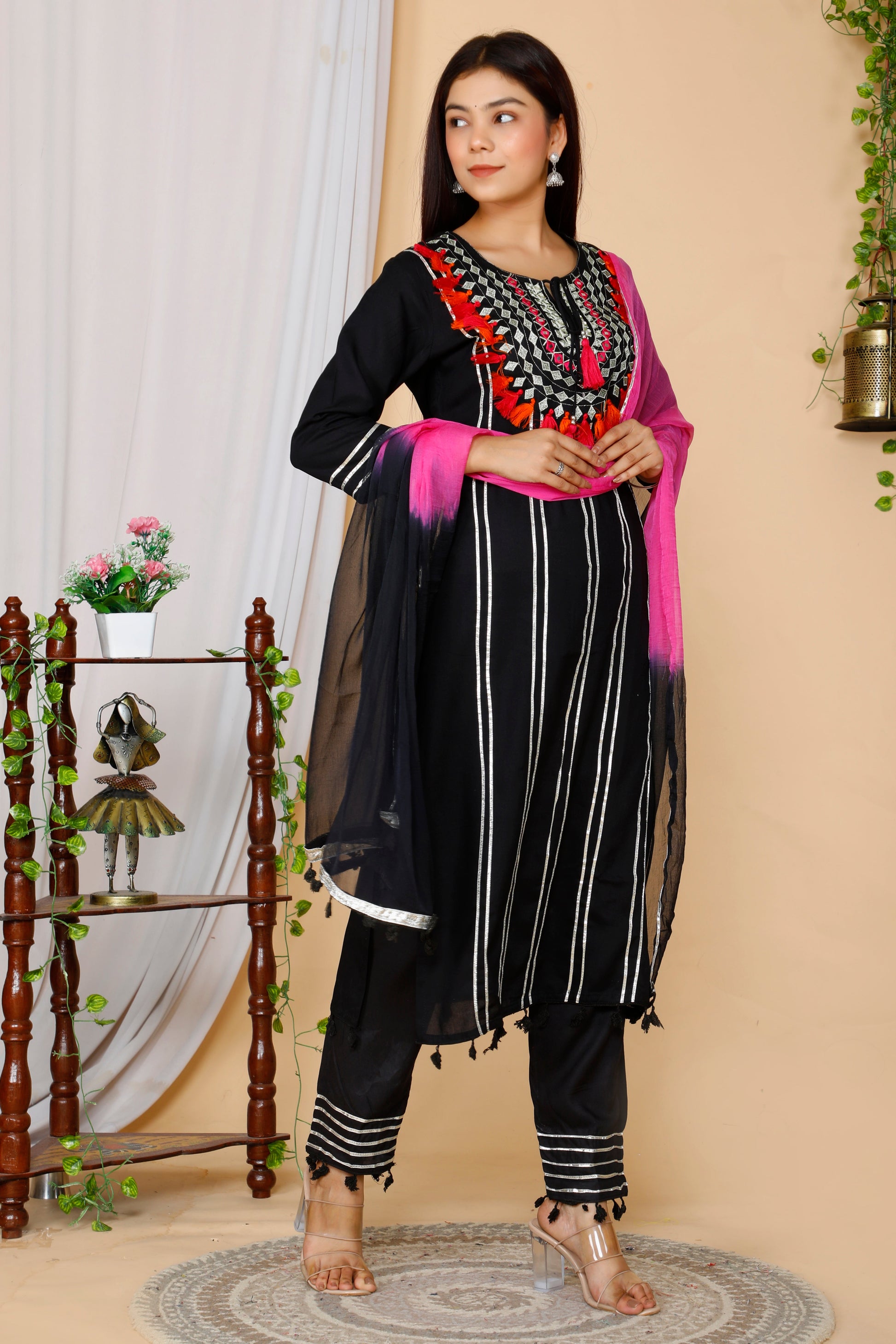 Color_Black