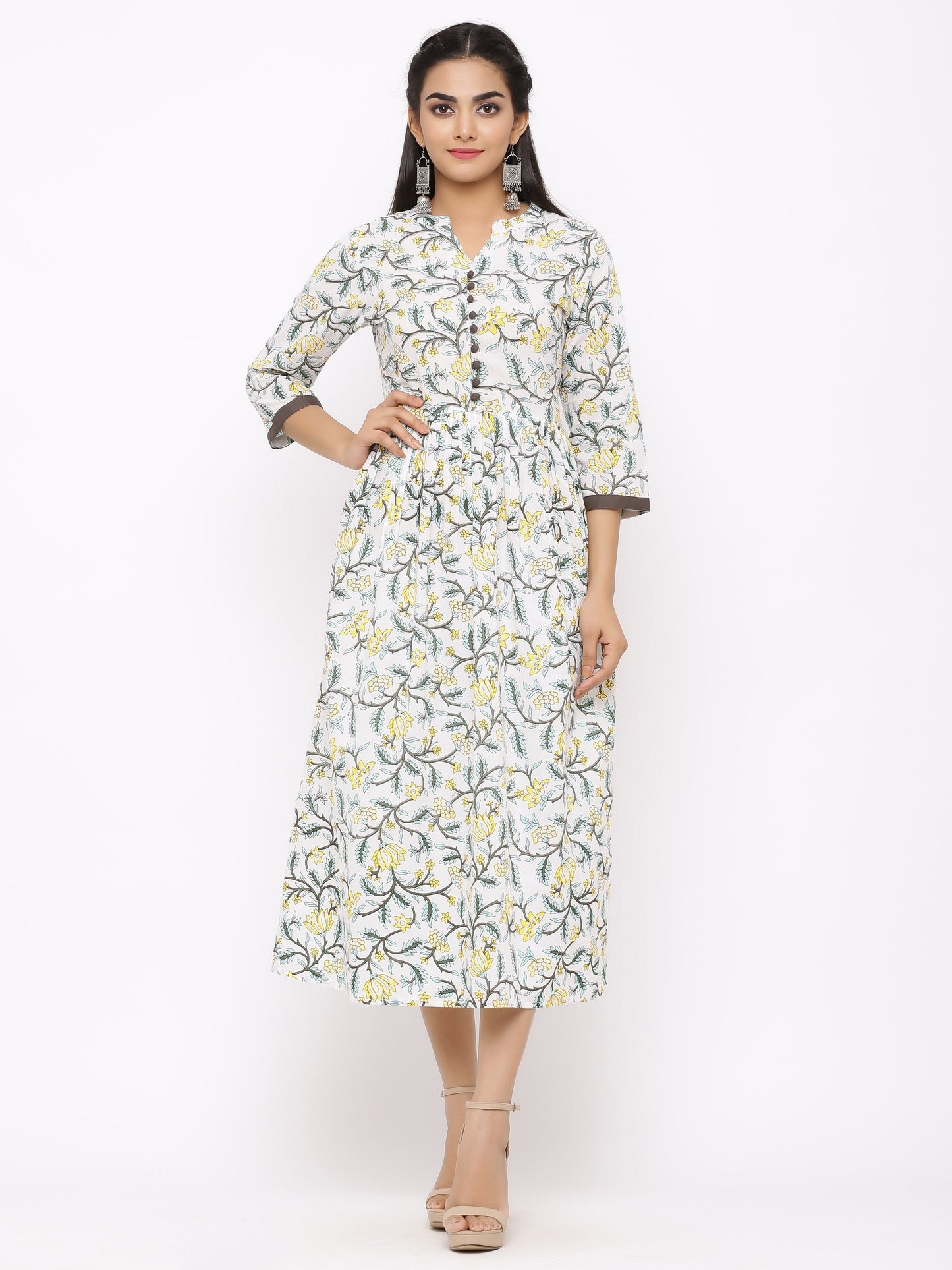 Women's Cotton Floral Printed Tired Kurta