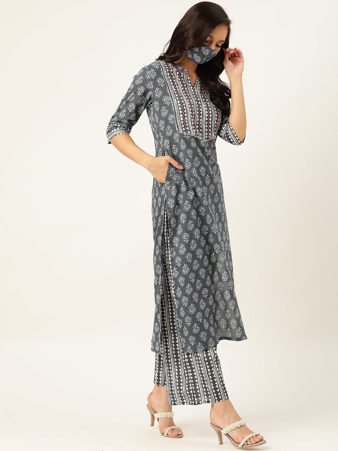 Women's Grey Printed Kurta With Dupatta & Trouser