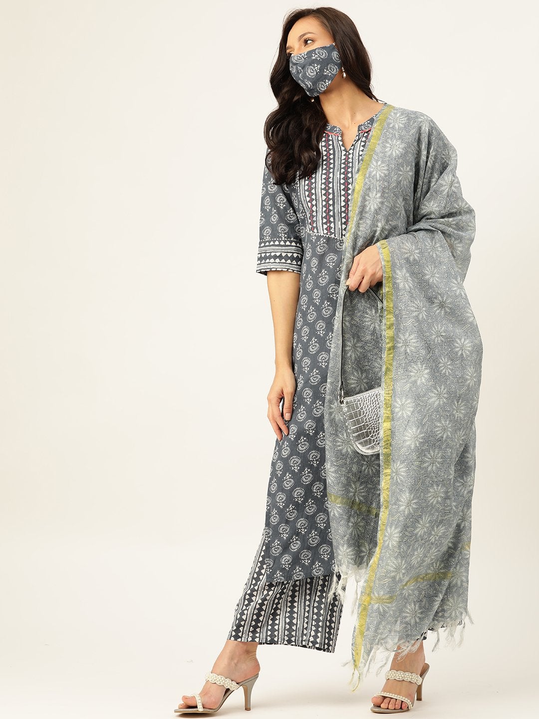 Women's Grey Printed Kurta With Dupatta & Trouser