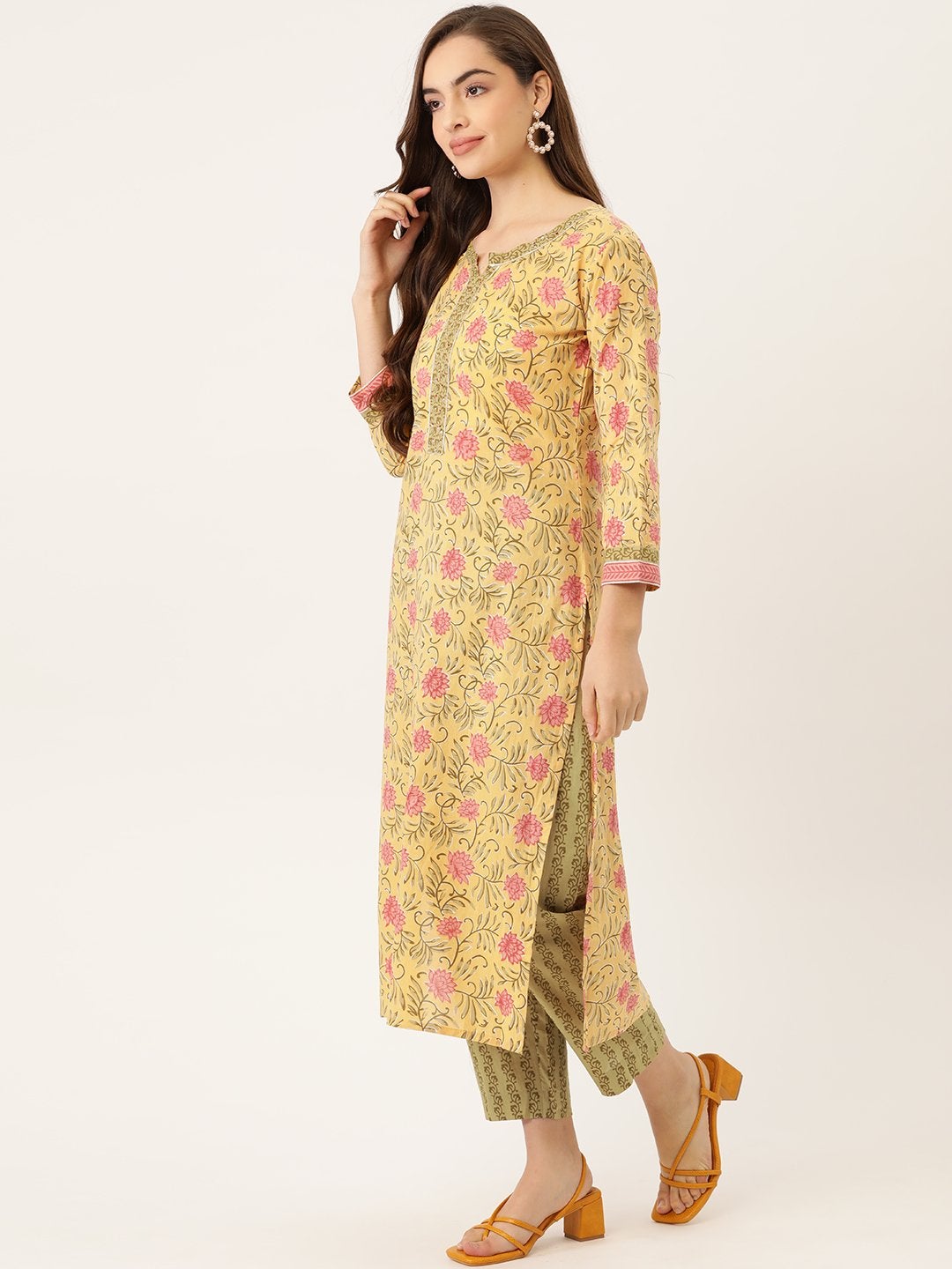 Women's Yellow Printed Kurta With Dupatta & Trouser