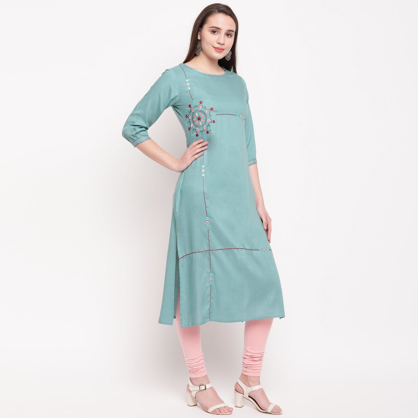 Women's Sea Green Rayon Kurta By Vu
