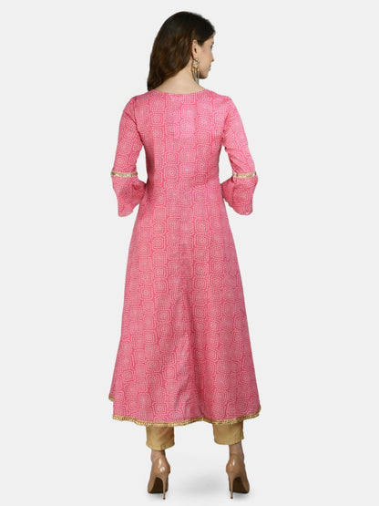 Women's Pink Cotton Printed 3/4 Sleeve Round Neck Casual Anarkali kurta
