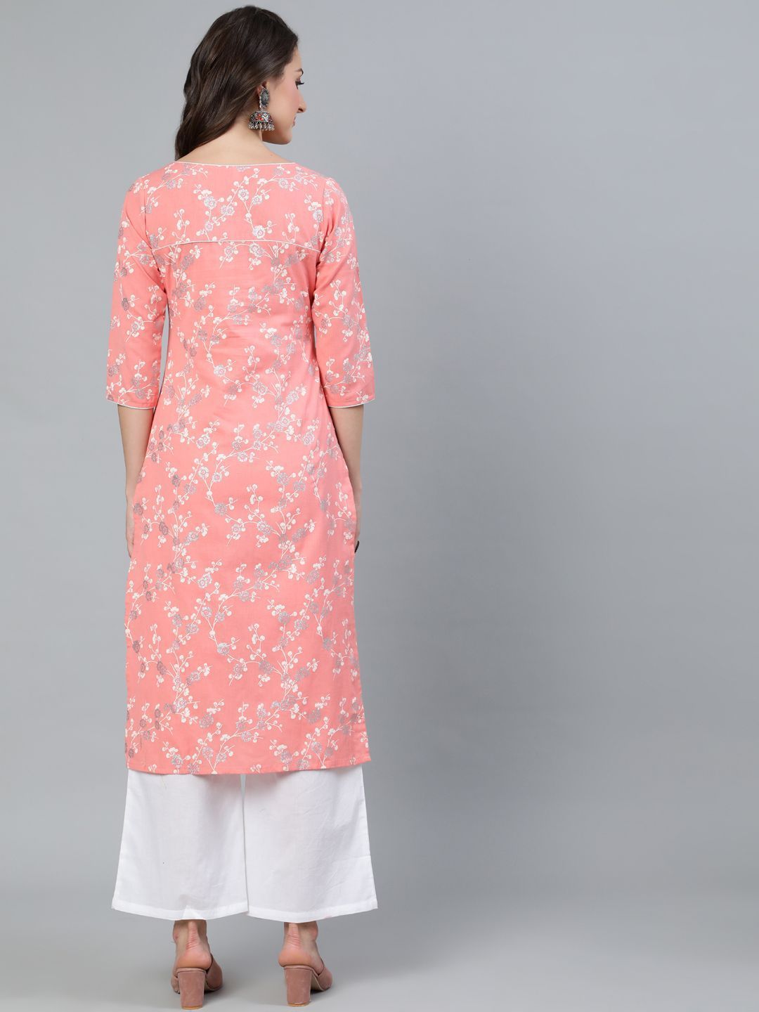COLOR_Peach