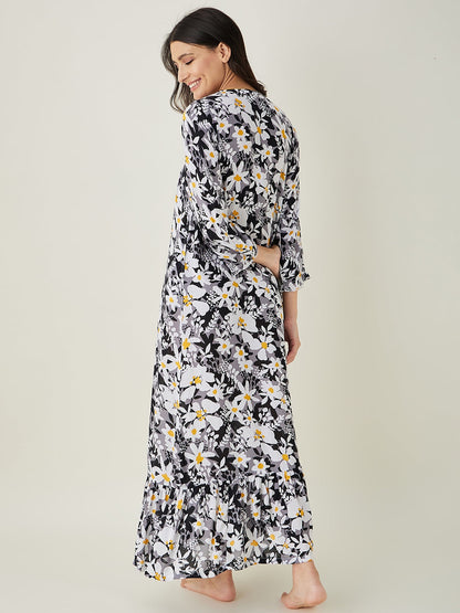 Women's Black and White Floral Printed Nightdress