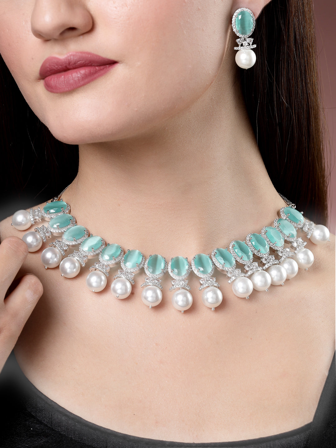 Women's Silver-Plated Green American Diamond Studded Handcrafted Jewellery Set