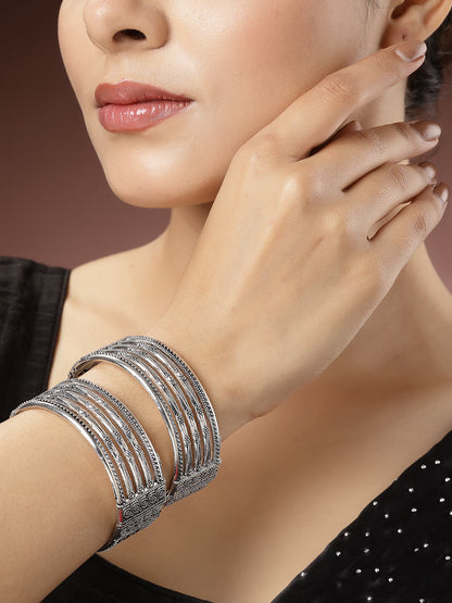 Women's Set Of 2 Silver-Toned German Silver Oxidised Kada Bangle