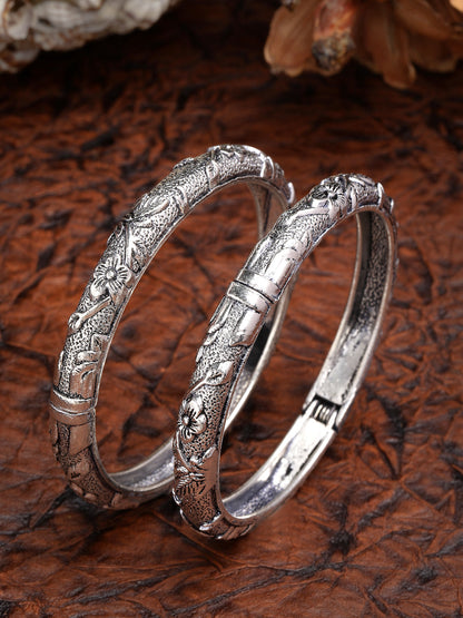 Women's Silver-Toned German Silver Floral Oxidised Kada Bangle