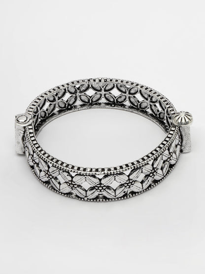 Women's Silver-Toned German Silver Oxidised Kada Bangle