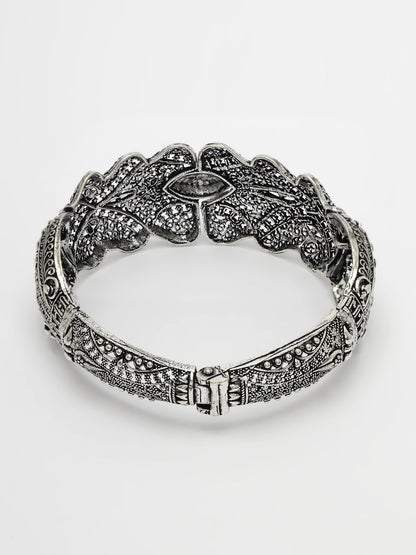 Women's Silver-Toned German Silver Oxidised Kada Bangle