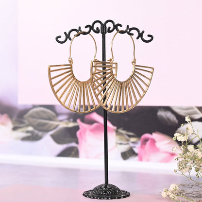 Women's Golden hoop earrings