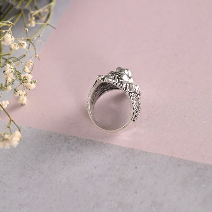 Men's Silver-Plated Lion Face Finger Ring