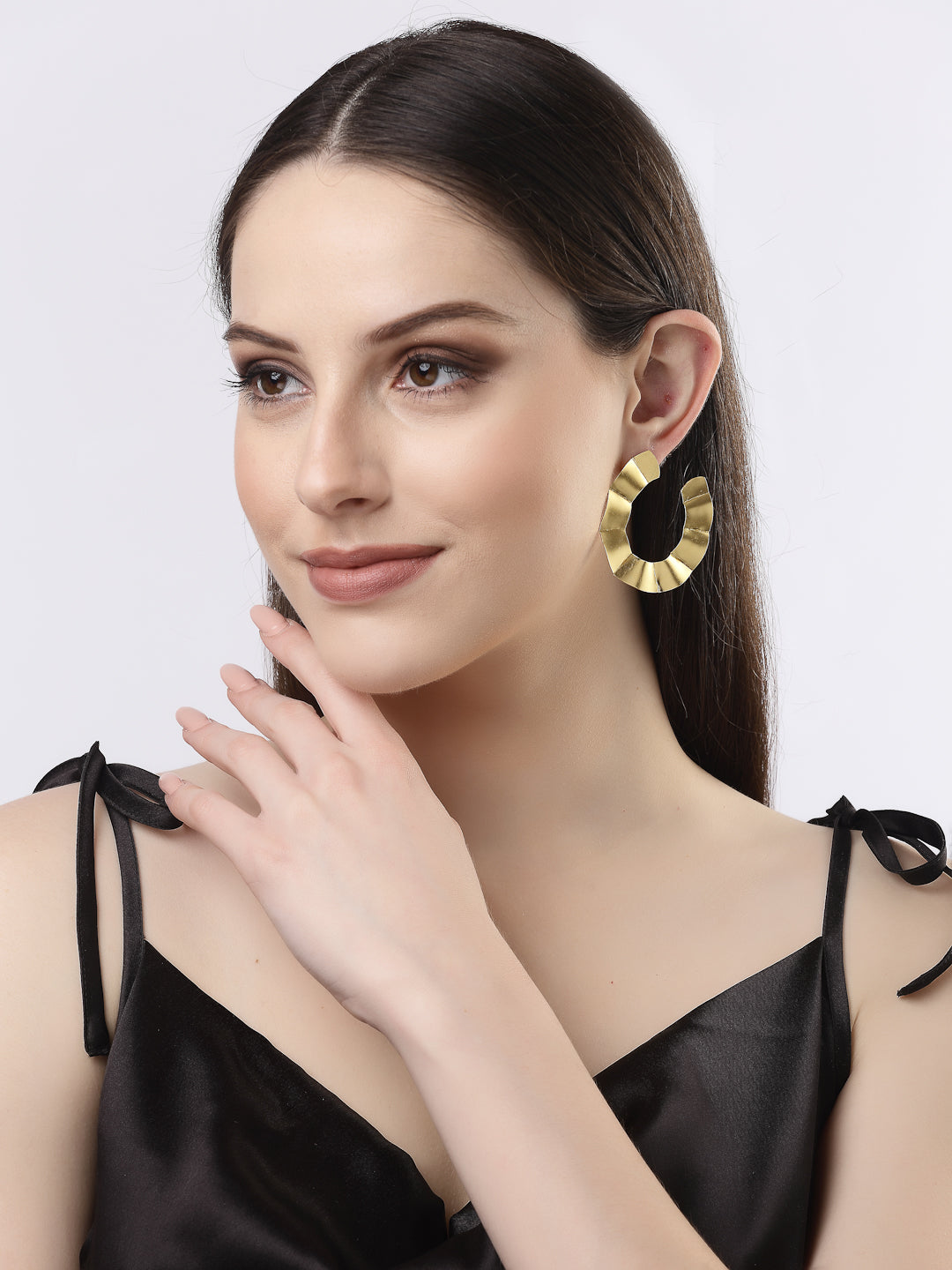 Women's Gold-plated Contemporary Drop Earrings