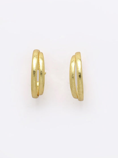 Women's Gold-plated Alloy Circular-Shaped Half Hoop Earrings