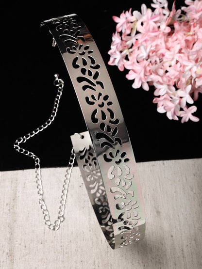 Women's circular silver plated adjustable broad belt
