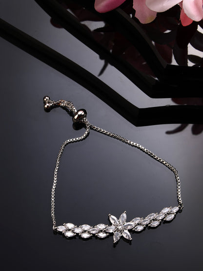 Women's Silver-plated Handcrafted American Diamond Link Bracelet