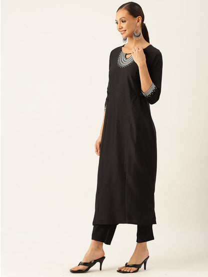 Color_Black