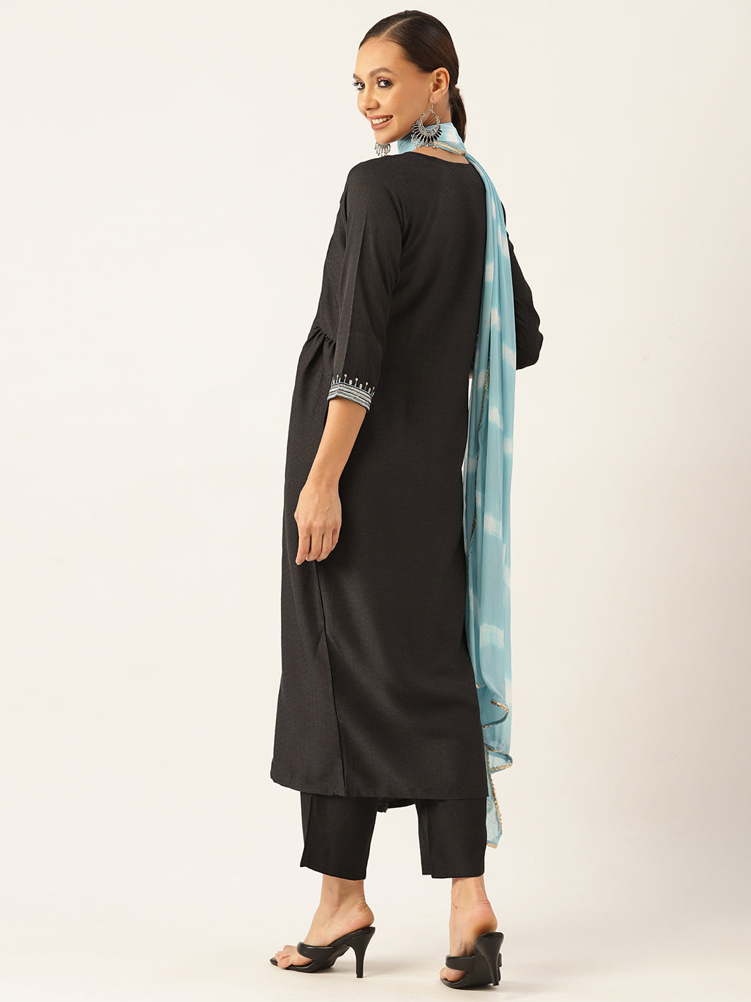 Color_Black