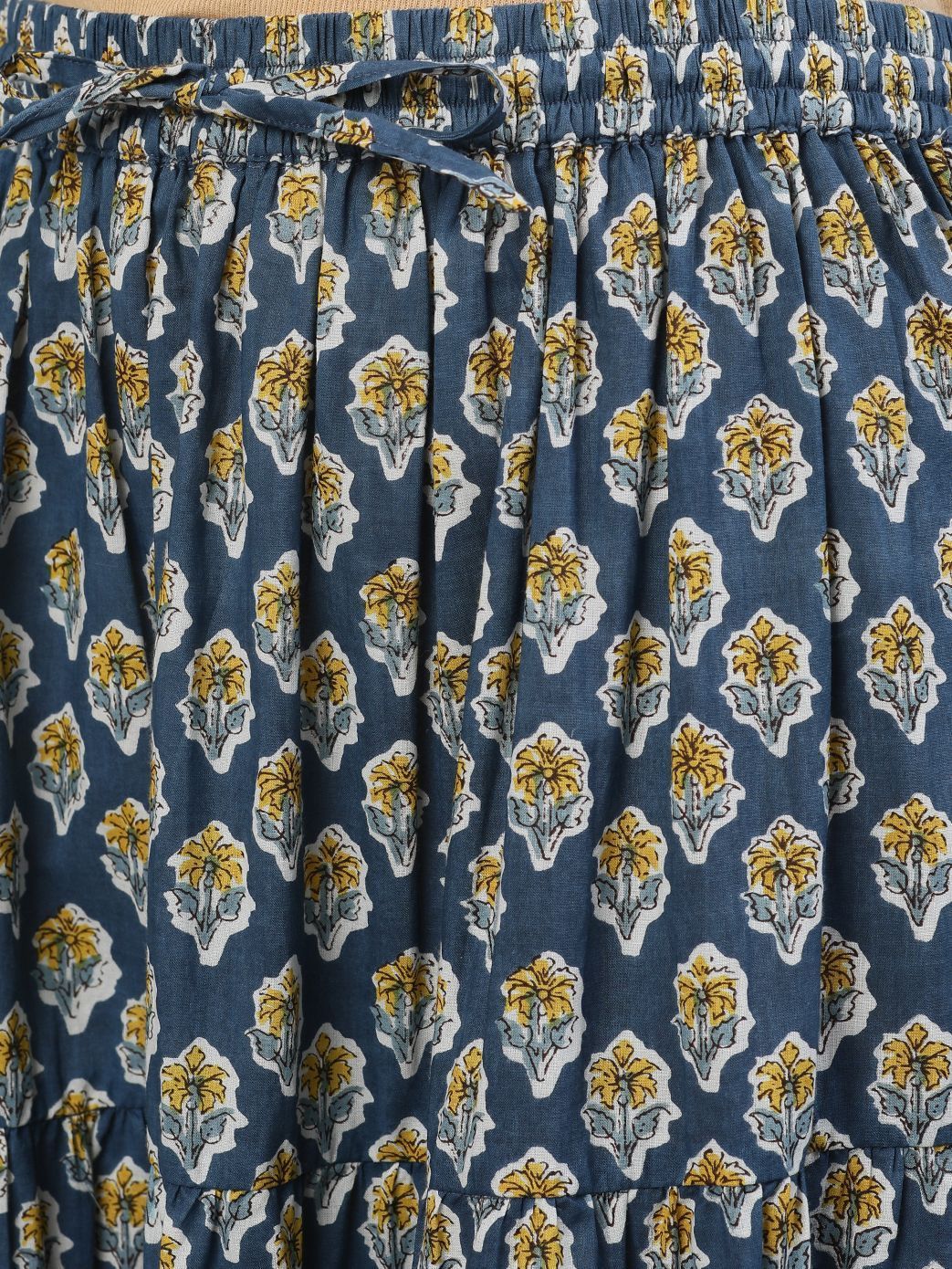 Women's Blue & Yellow Floral Printed Kurta With Skirt Set