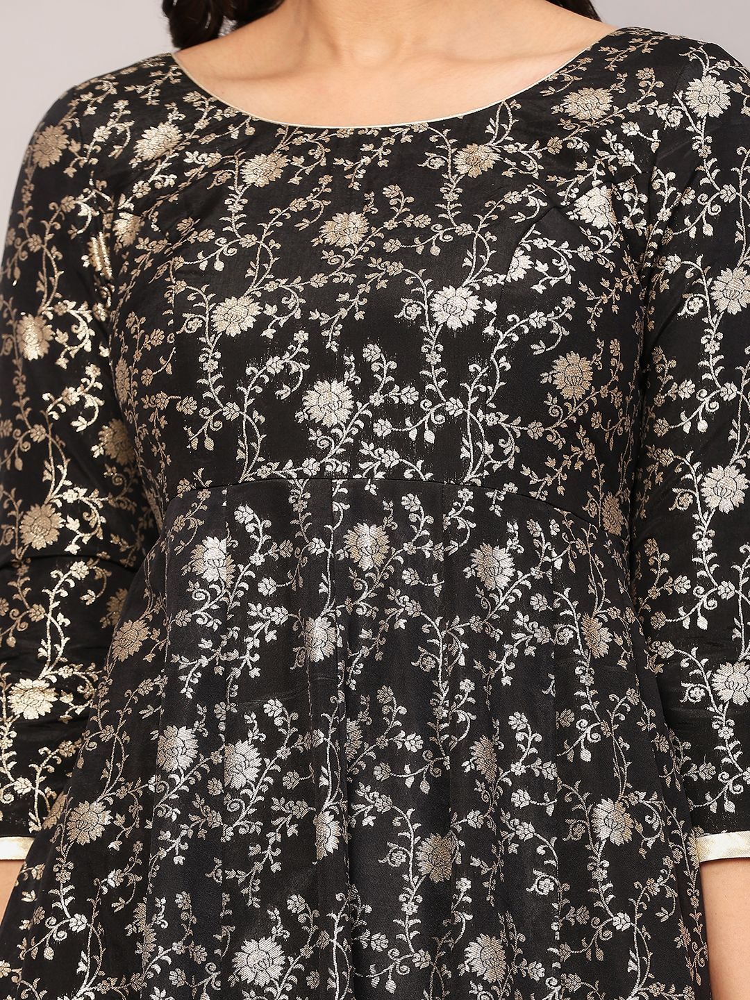 Color_Black