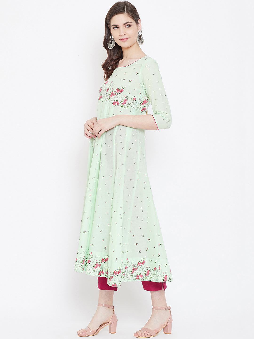 Women's Cotton Anarkali Golden Print 3/4th Sleeve Green Kurta