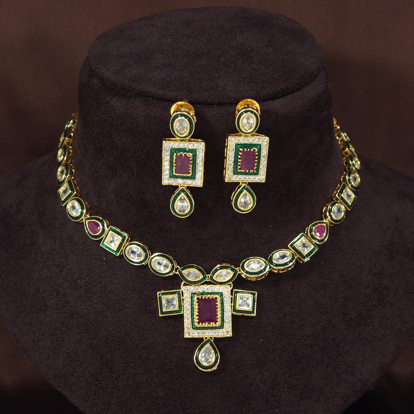 Women's 18k-gold-plated-beaded-ruby-jewellery-set-glided-kundans p0005w-1