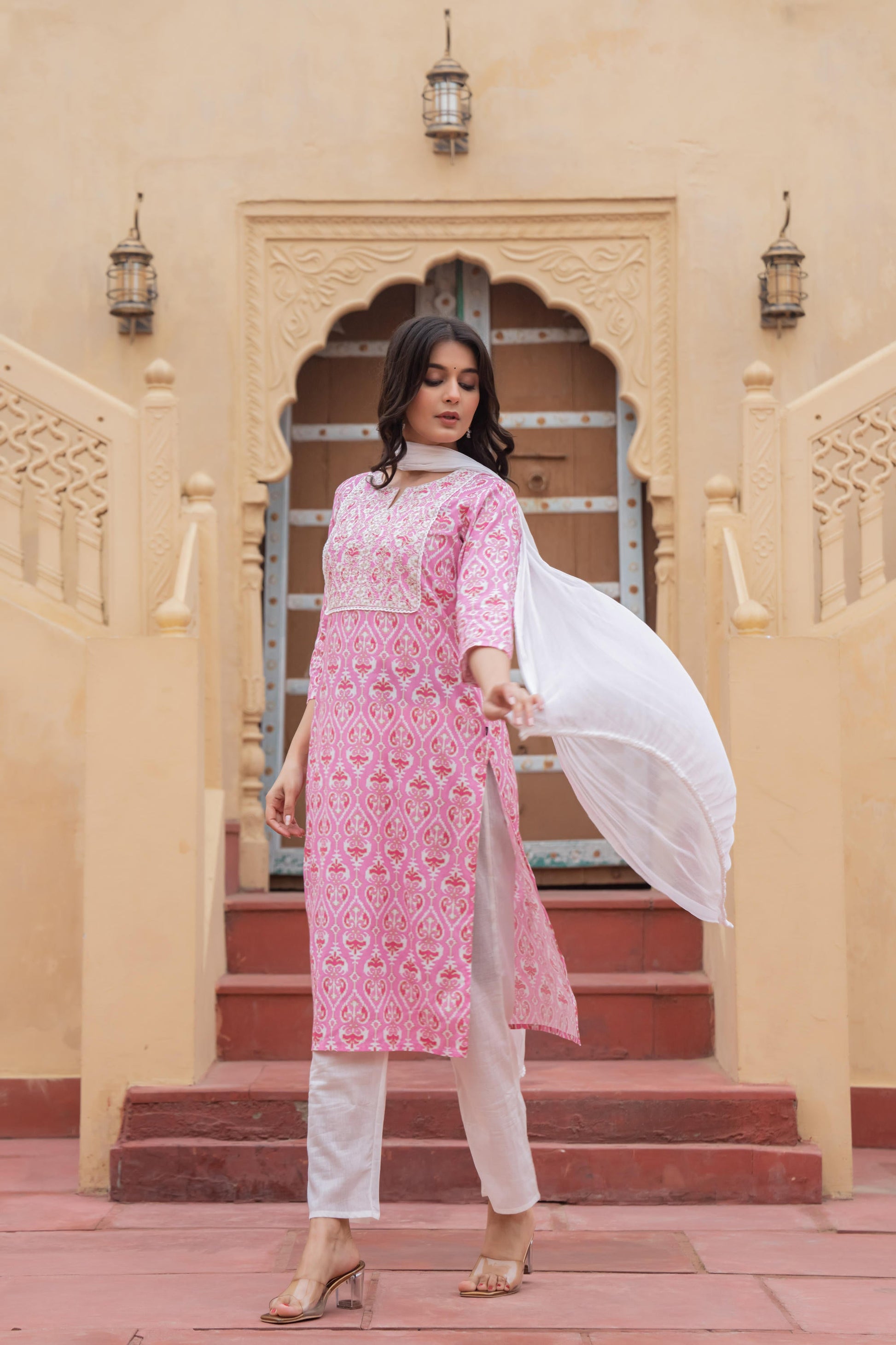 Color_Pink