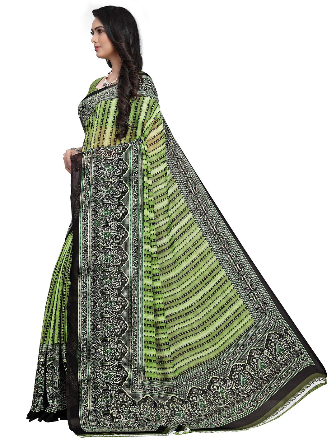 Women's Green Georgette Digital Print Saree