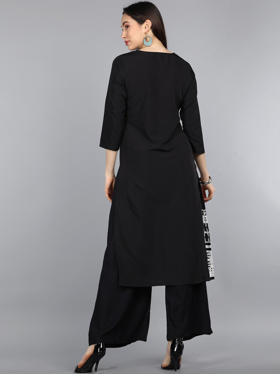 Color_Black