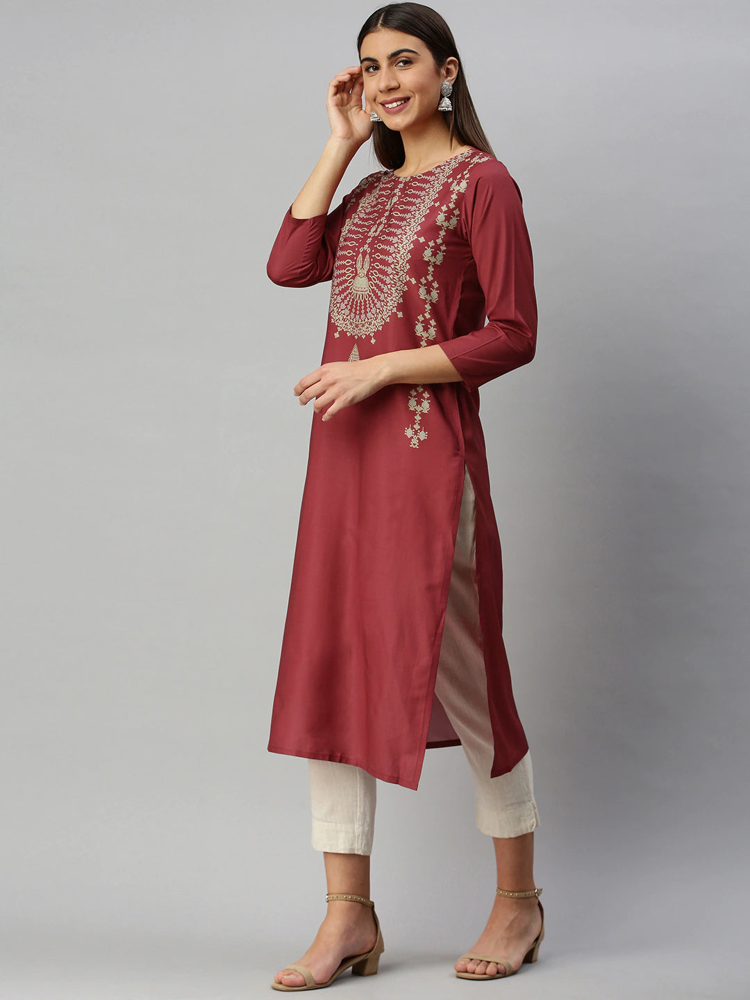 Color_Maroon