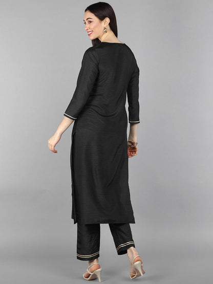 Color_Black