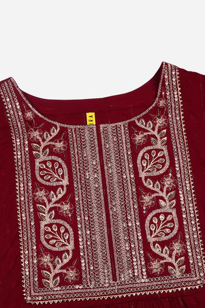 Women's Silk Blend Yoke Design Solid Kurta With Pants
