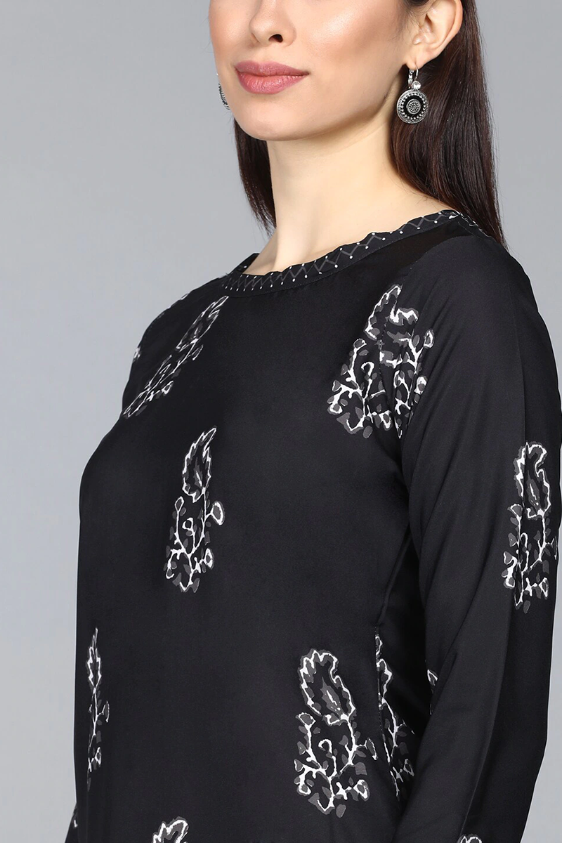 Color_Black