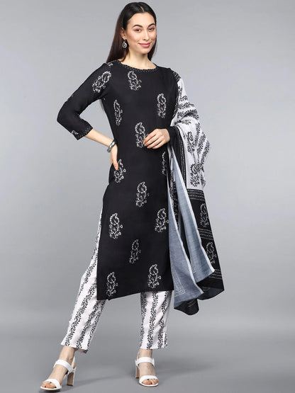 Color_Black