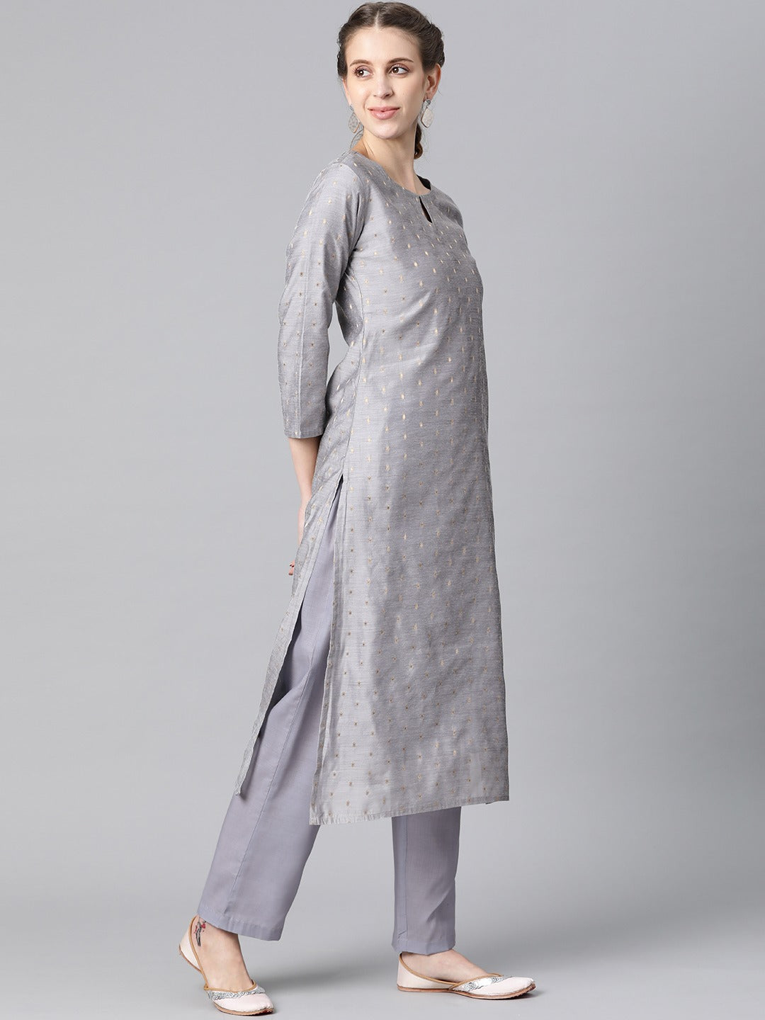 Color_Grey