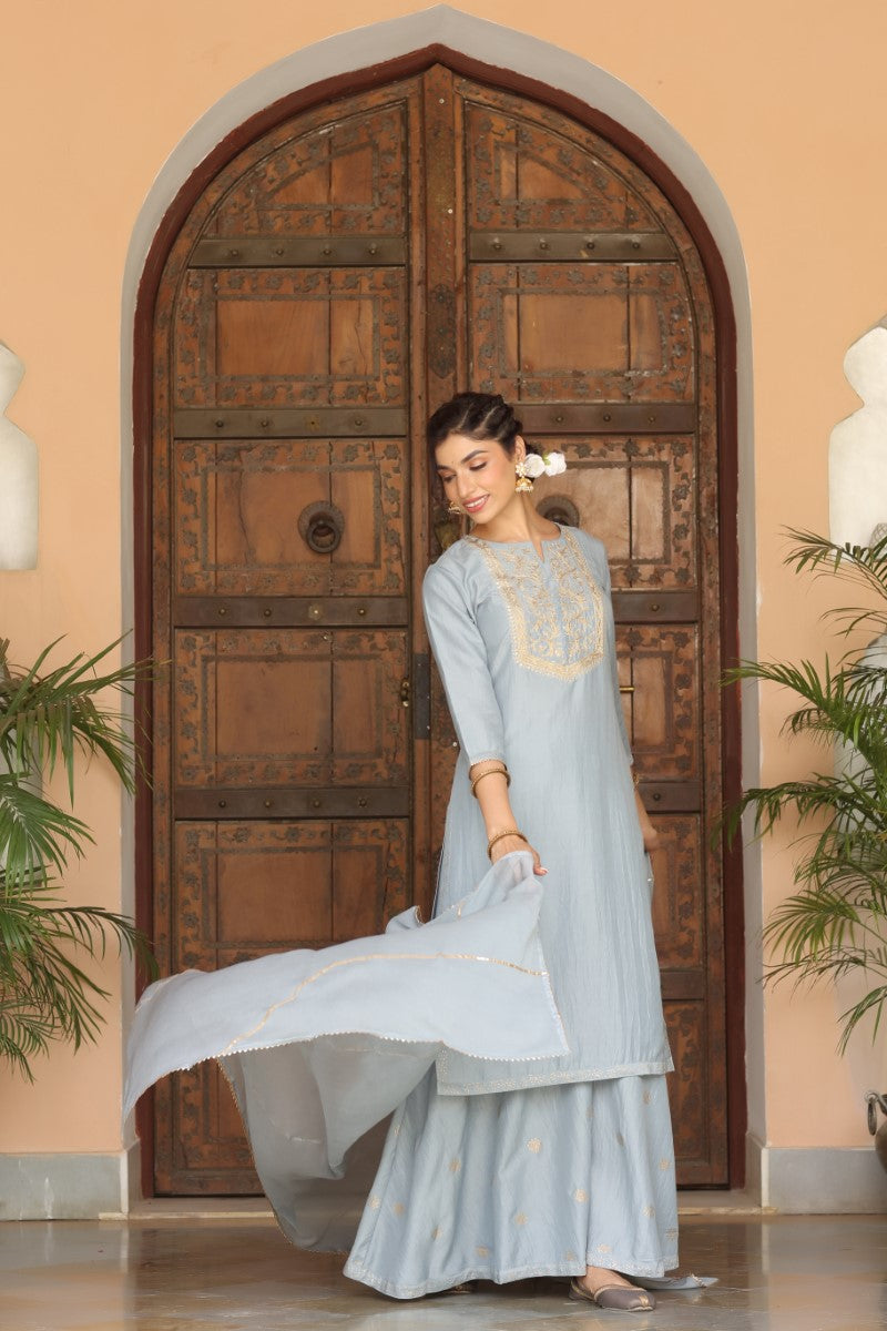 Women's Poly Silk Embroidered Kurta Pant