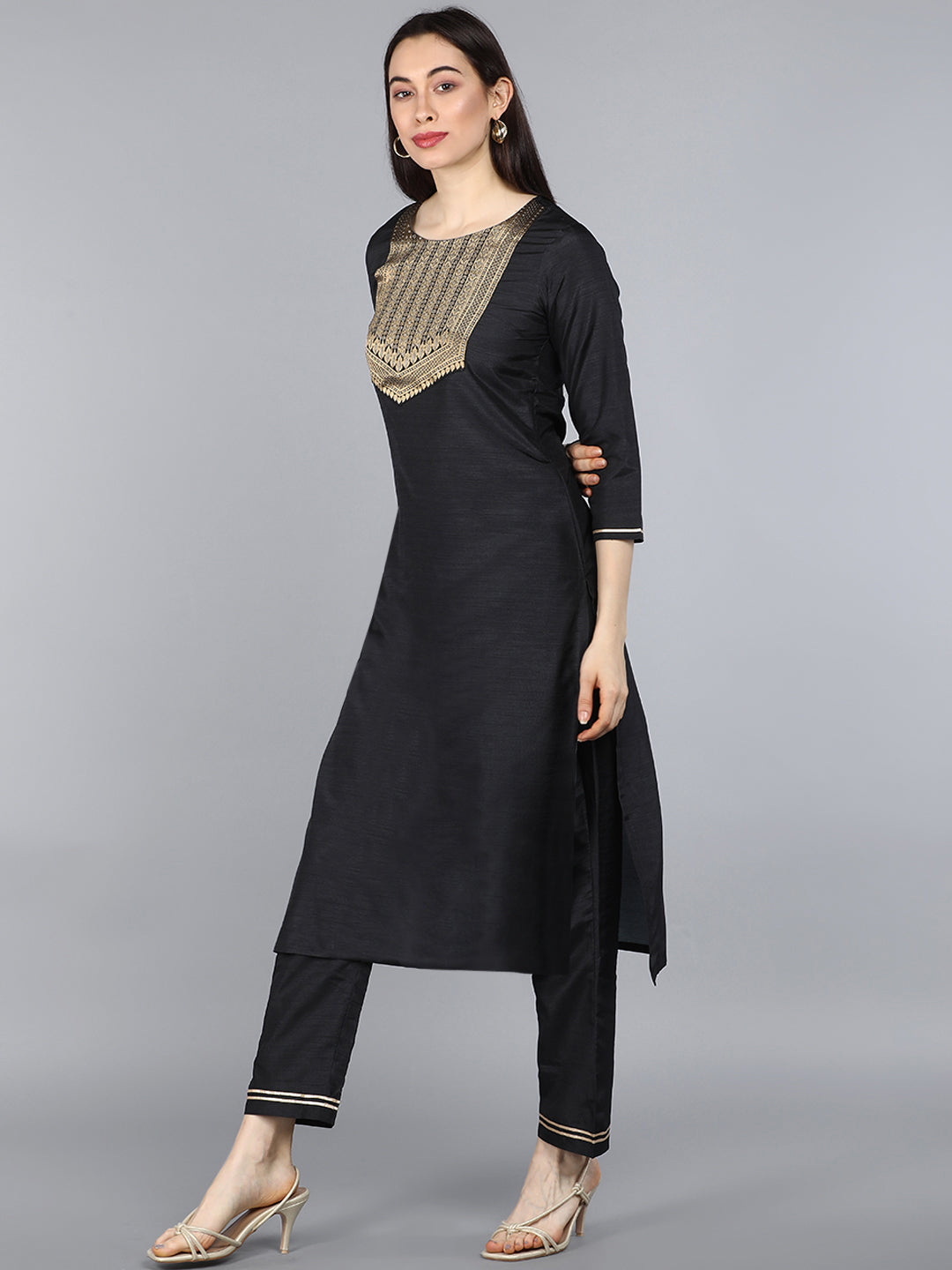 Color_Black
