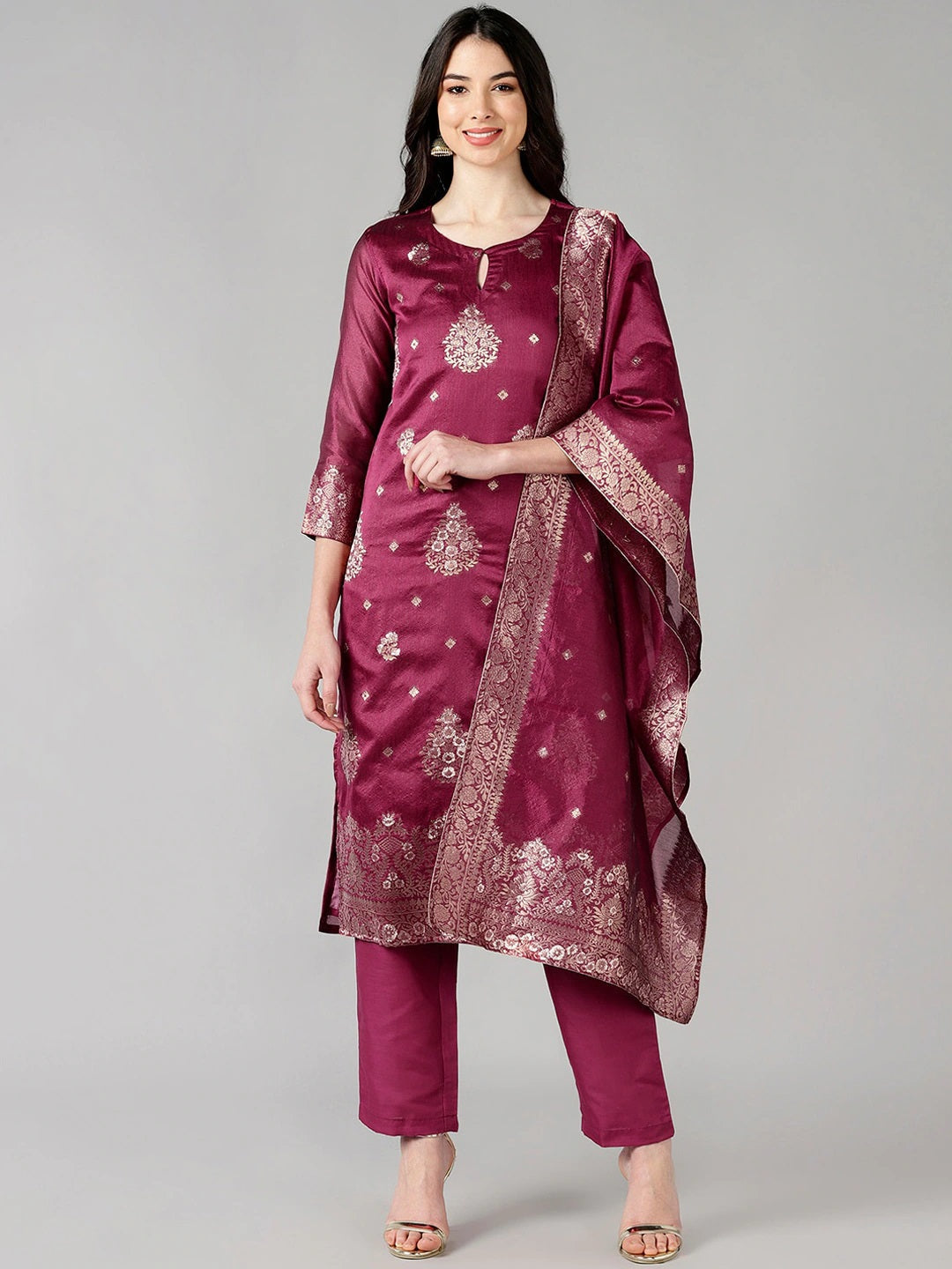 Color_Maroon