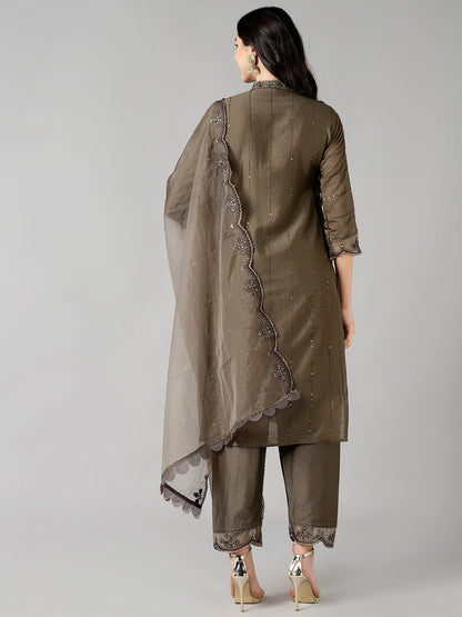 Color_Brown
