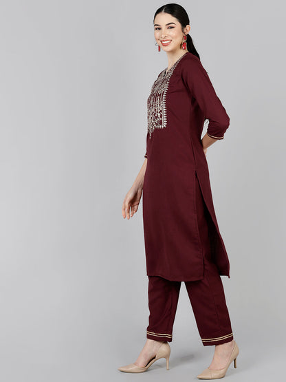 Color_Maroon