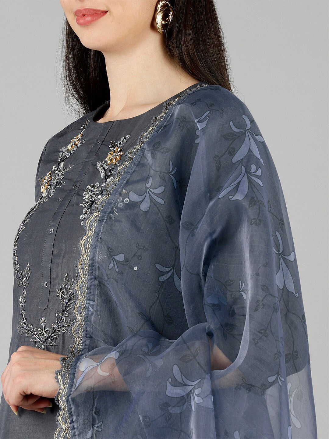 Color_Grey