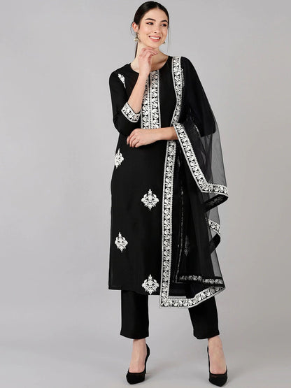 Color_Black