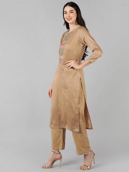 Color_Beige
