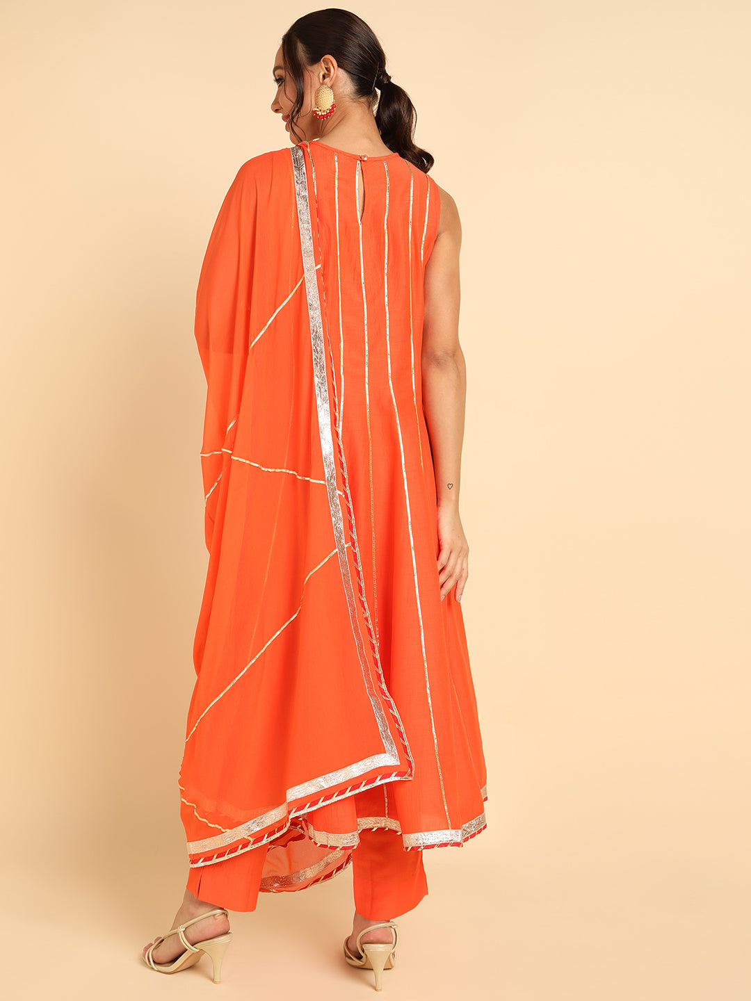 Color_Orange