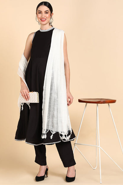 Women's Poly Silk Solid Kurta Pants With Dupatta Set