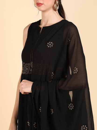 Color_Black