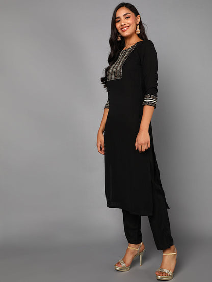 Color_Black