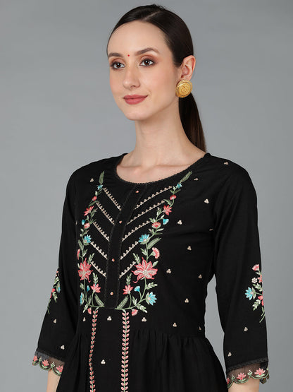 Color_Black