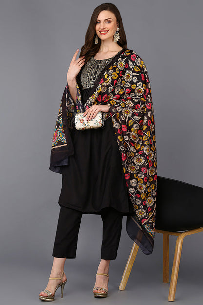 Women's Silk Blend Yoke Design Kurta Pant With Dupatta