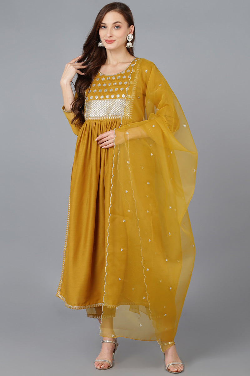 Women's Silk Blend Embroidered Solid Kurta Pant With Dupatta